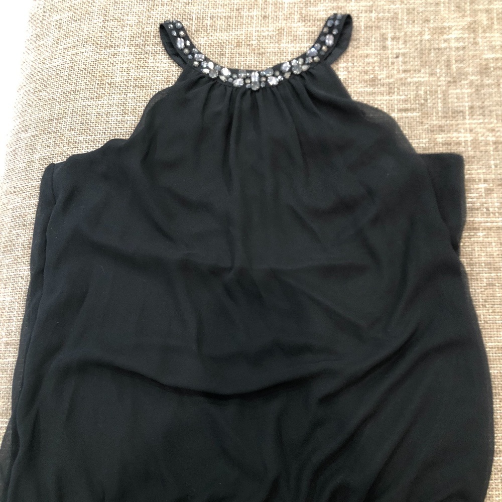 Women’s sleeveless black Express shirt